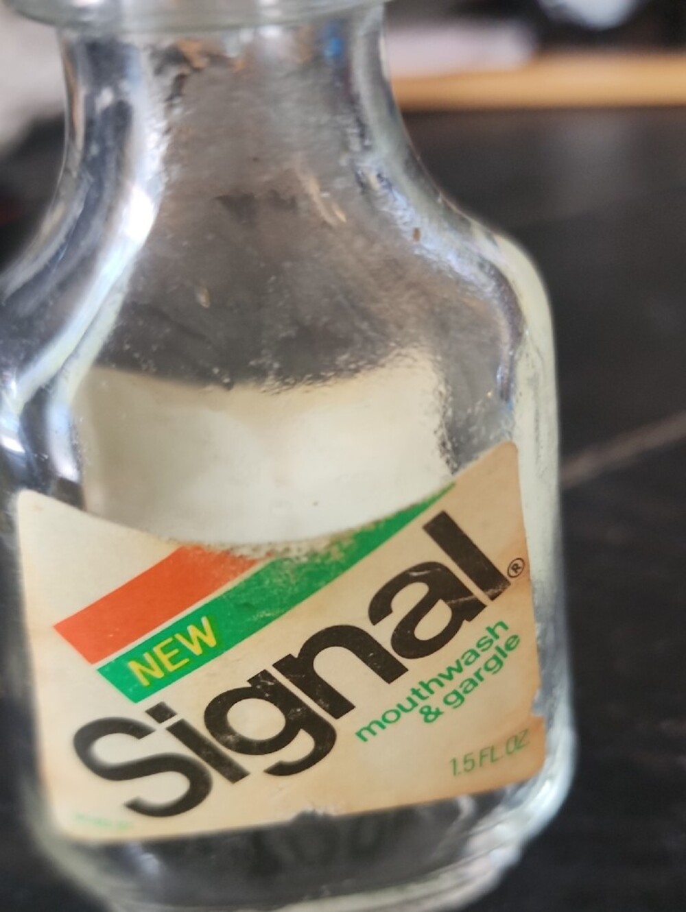 Vintage Signal Mouthwash & Gargle Mini Glass Bottle 1.5 fl oz | Collectible - Picture 8 of 8